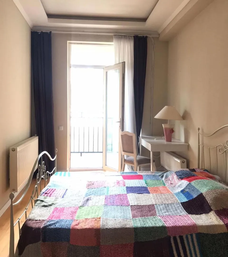 טביליסי Cosy Apartment At Abashidze 85