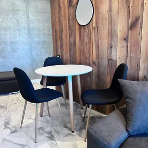 In Axis Towers, Business Center Апартаменты