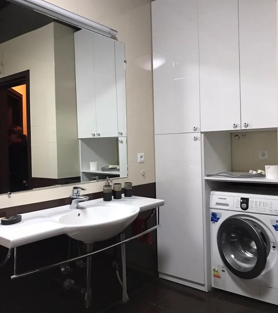 Cosy Apartment At Abashidze 85 Тбилиси